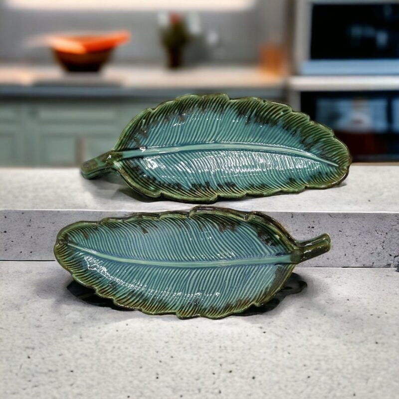 Green ceramic platter for table serving and hosting