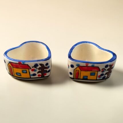 Ceramic dip bowls for chutney, sauce and condiments with house artwork